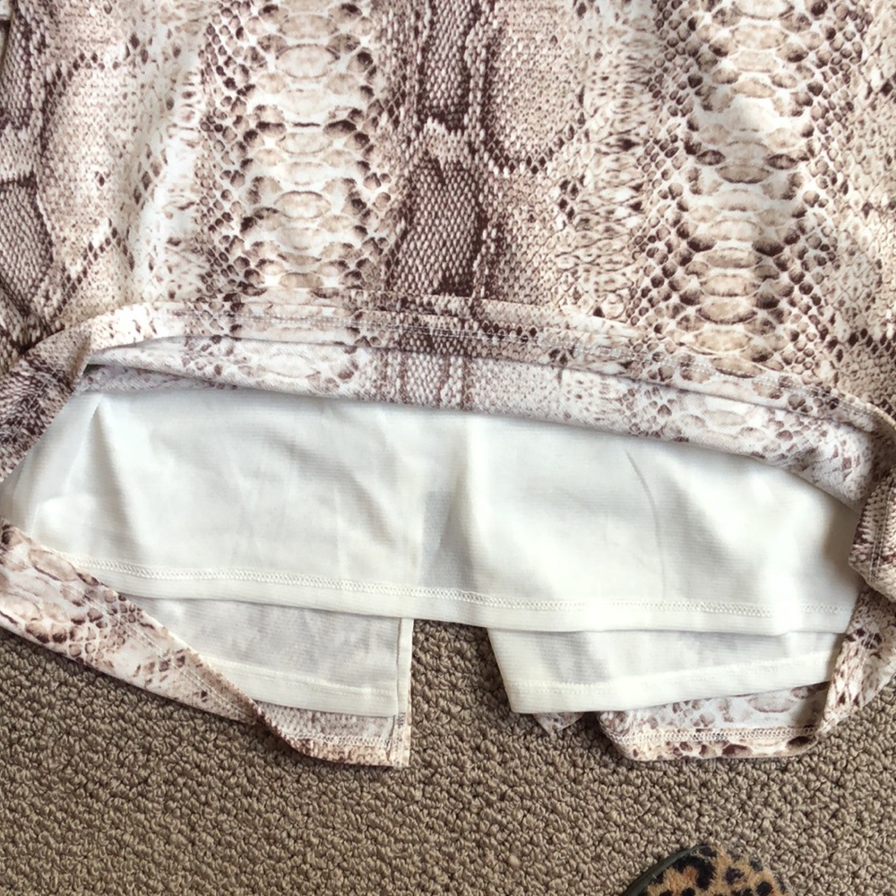 BAR III TANK TOP Snake python print NWOT - Picture 6 of 7